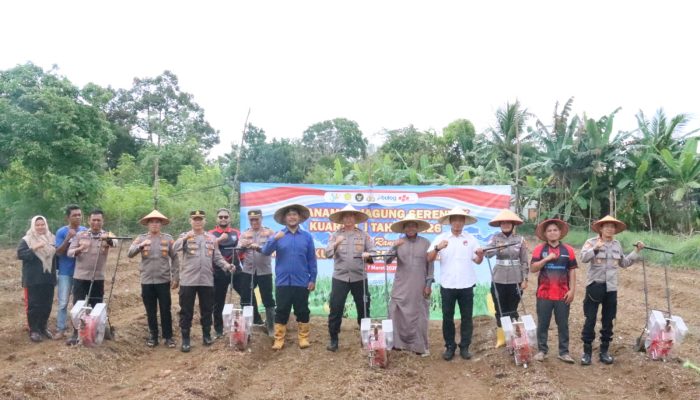 Bupati Riza Apresiasi Upaya Polres Bangka Selatan Bantu Ketahanan Pangan Melalui Penanaman Jagung