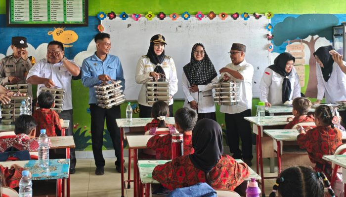 Wabup Debby Pastikan Program MBG di Bangka Selatan Tepat Sasaran dan Tepat Gizi